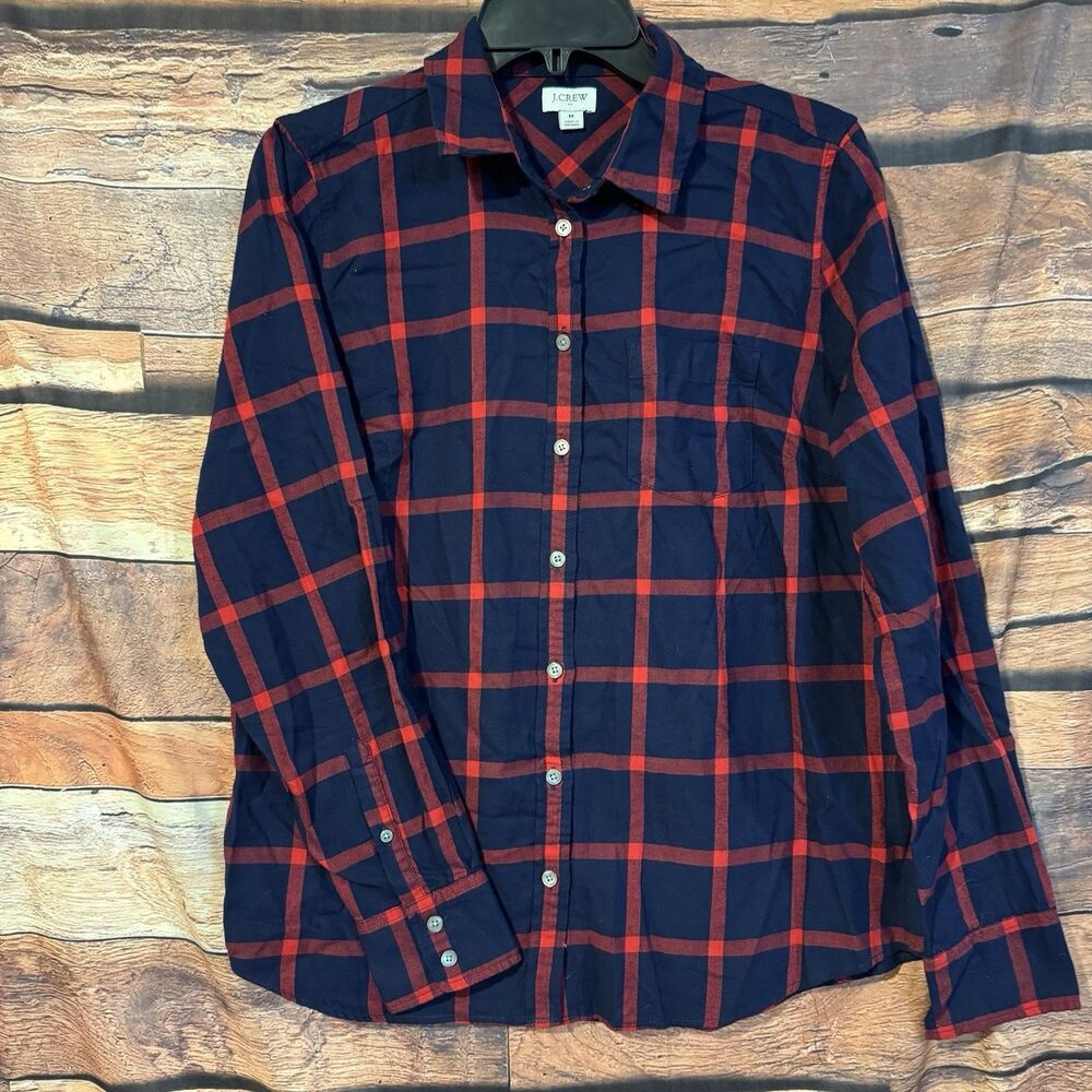 J.Crew Factory Flannel Shirt Womens Medium M Boy Fit Plaid Red Navy Blue AS352